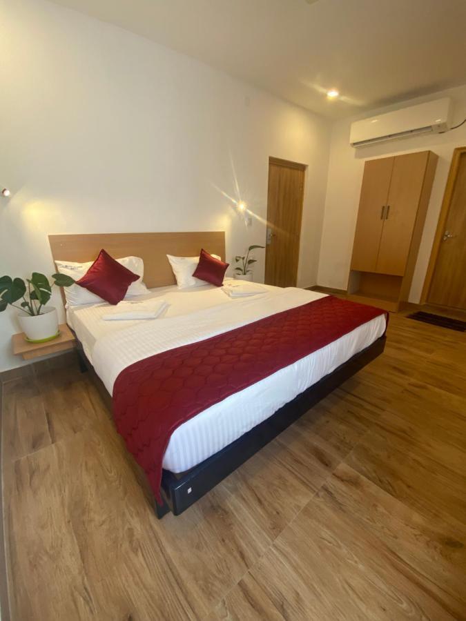 Hotel Bluestone Srikalahasti Ngoại thất bức ảnh